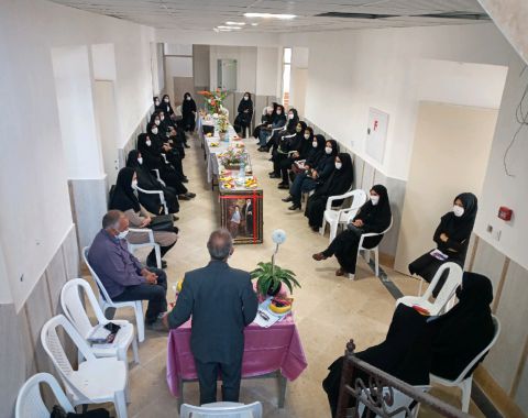 برگزاری اولین شورای دبیران در ساختمان جدید آموزشگاه امام حسین علیه السلام